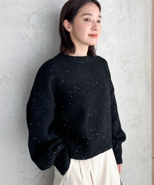 Doux archives（ドゥアルシーヴ）の「スパンコールショートニットプル