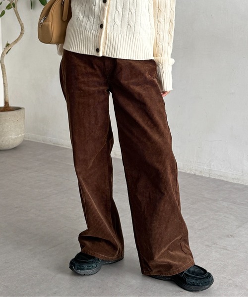 CPCM（シーピーシーエム）の「【新色/コーデュロイ】ハイウエストストレートデニム（デニムパンツ・レディース・ブラック/ブルー/インディゴブルー/ネイビー/ブラウン/アイボリー/ダークブルー/ブラック系その他/ブラウン系その他・SMALL/MEDIUM/X-SMALL/LARGE/PS）」の10枚目の写真