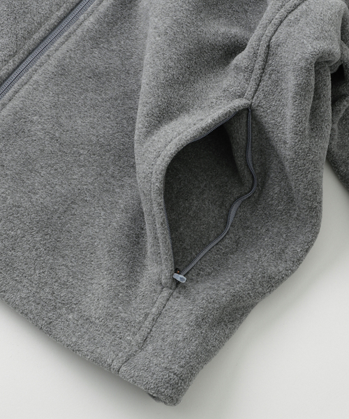 MARMOT CAPITAL(マーモットキャピタル)の「【MARMOT CAPITAL / マーモット キャピタル】POLARTECH FLEECE JACKET(ブルゾン・レディース・グレー・SMALL)」の5枚目の写真