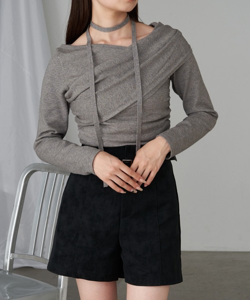 RAY CASSIN(レイカズン)の「【華奢見えが叶う】チョーカー付オフショルデザインニット(ニット/セーター・レディース・レッド/ブラウン/アイボリー/グレー/ピンク系その他2・FREE)」の17枚目の写真