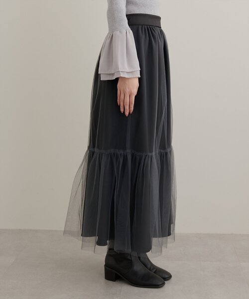 美品⭐️自由区　サテン&チュール　リバーシブルスカート　黒　46 大きいサイズ セール】チュール×サテンリバーシブルスカート（スカート