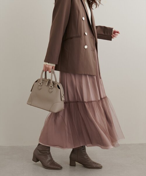 natural couture(ナチュラルクチュール)の「チュール×サテンリバーシブルスカート(スカート・レディース・モカ/オフホワイト/ブラック・FREE)」の7枚目の写真