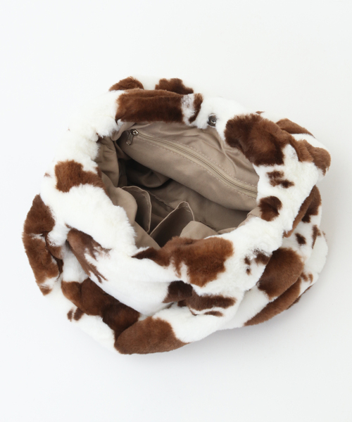 SOFFITTO（ソフィット）の「フェイクファーバッグ(取り扱い店舗限定)（トートバッグ・レディース・ブラック/ベージュ/ブラウン/グレー・FREE）」の10枚目の写真