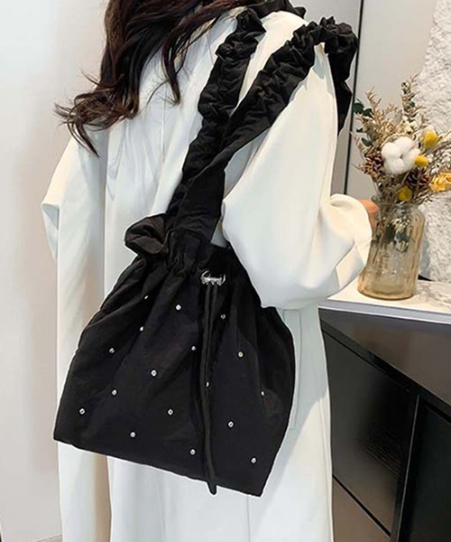 STYLEBLOCK(スタイルブロック)の「ビジュー装飾フリルショルダーバッグ(ショルダーバッグ・レディース・ブラック/グレー/イエロー/ピンク・FREE)」の2枚目の写真