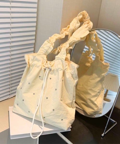 STYLEBLOCK(スタイルブロック)の「ビジュー装飾フリルショルダーバッグ(ショルダーバッグ・レディース・ブラック/グレー/イエロー/ピンク・FREE)」の13枚目の写真