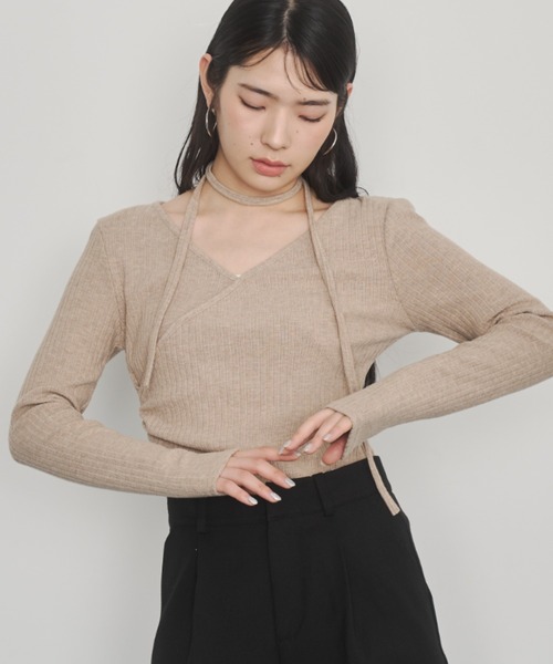 Happy John(ハッピージョン)の「design cut tops stall set/ストールデザインカットトップス(Tシャツ/カットソー・レディース・ブラック/ベージュ/ホワイト・FREE)」の1枚目の写真