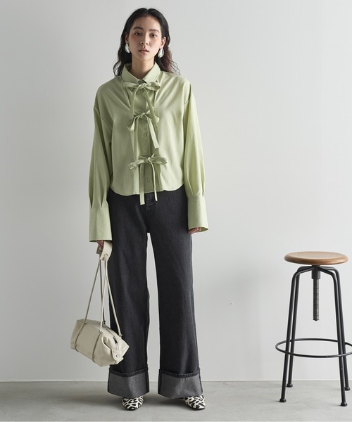 THE YOn(ザヨン)の「ロールアップヘムワイドデニムパンツ(デニムパンツ・レディース・ブルー/ブラック・M/S)」の16枚目の写真