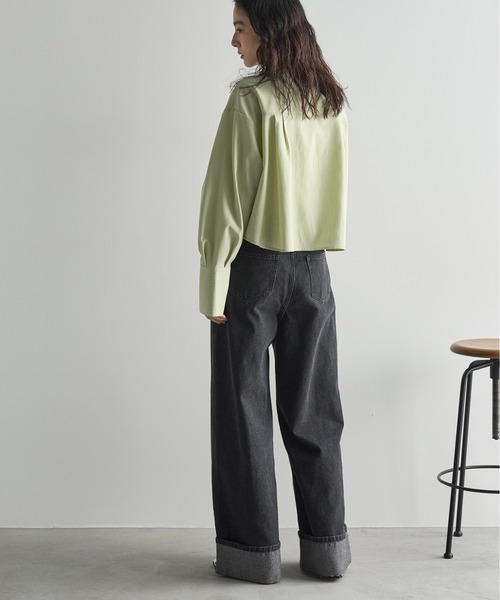 THE YOn(ザヨン)の「ロールアップヘムワイドデニムパンツ(デニムパンツ・レディース・ブルー/ブラック・M/S)」の20枚目の写真