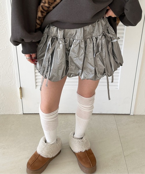 sedacle girl(セダクルガール)の「チンツバルーンミニスカート(スカート・レディース・シルバー/ブラック・SMALL/MEDIUM)」の16枚目の写真