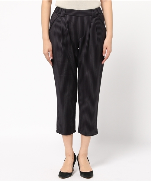 IEDIT(イディット)の「【股下丈が選べる】ララ・ステラ フィルム&裏ボア仕様の きちんと顔のストライプあったかパンツ (その他パンツ・レディース・ブラック/ダークグレー/ダークネイビー・5/7/1/4/10/2/9/3/6/8)」の7枚目の写真