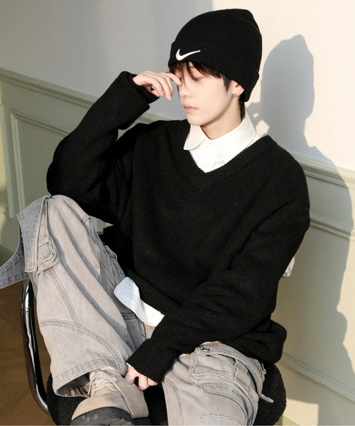 neos（ネオス）の「【neos】ルーズシルエット 片畦編み Vネック ニット プルオーバー（ニット/セーター・メンズ・ブラック/ベージュ/ダークブルー/ホワイト/ブラウン・MEDIUM/LARGE/X-LARGE）」の8枚目の写真