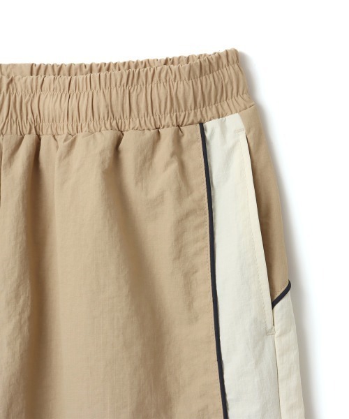 UMBRO（アンブロ）の「UMBRO × atmos pink Track Pants / アンブロ アトモスピンク トラックパンツ 【SP】（その他パンツ・レディース・ブラック/ベージュ/バーガンディー・FREE）」の10枚目の写真