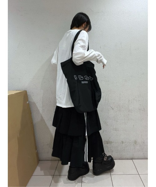 Whinny（ホワイニー）の「Whinny/とろけるいぬ~ズちゃんバック（トートバッグ・レディース・サックスブルー/ブラック・FREE）」の3枚目の写真