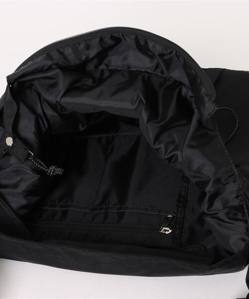 Dickies（ディッキーズ）の「【Dickies】ドロストショルダーバッグ（ショルダーバッグ・レディース・ブラック/オフホワイト・ONE SIZE）」の5枚目の写真