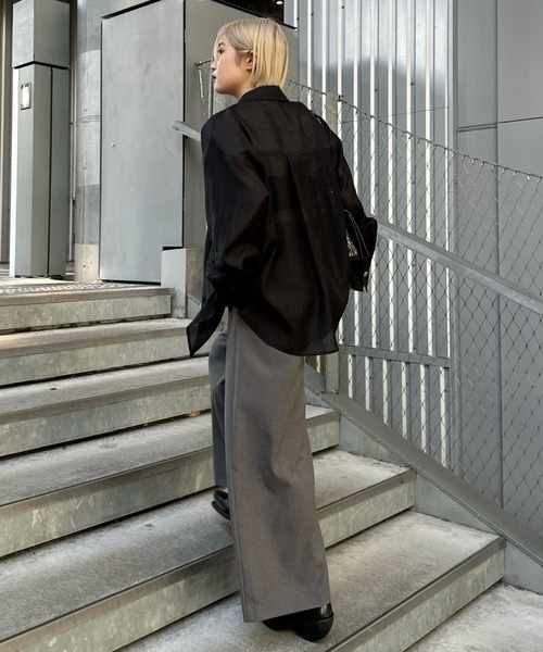 Lui's（ルイス）の「【mi-企画】プリーツシアーシャツ（シャツ/ブラウス・レディース・ブラック・FREE）」の8枚目の写真