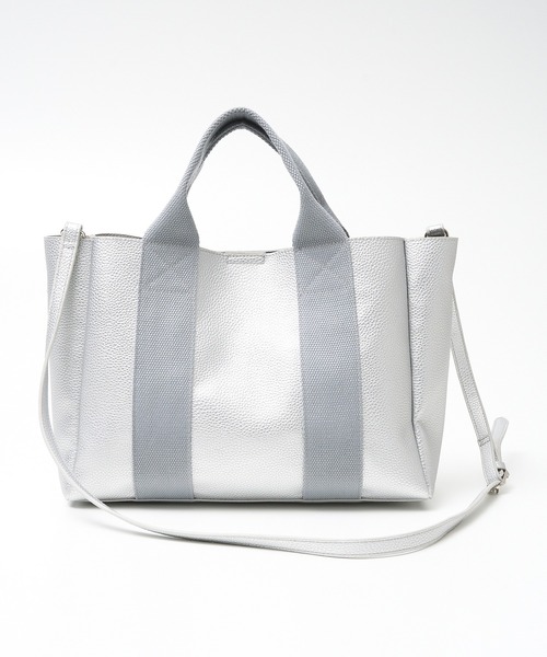 collex（コレックス）の「【Varje Dag】3WAY スクエアトートバッグ（トートバッグ・レディース・ブラック/グレイッシュベージュ/シルバー・フリー）」の19枚目の写真