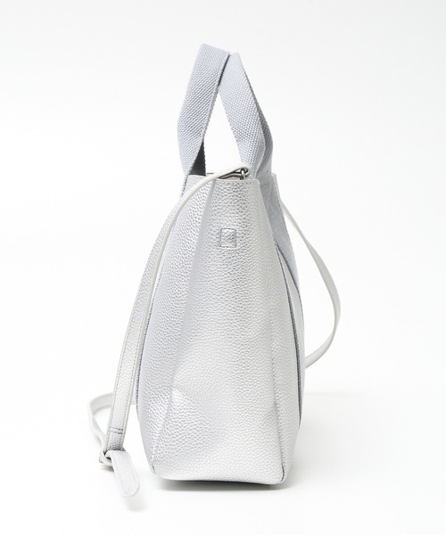 collex（コレックス）の「【Varje Dag】3WAY スクエアトートバッグ（トートバッグ・レディース・ブラック/グレイッシュベージュ/シルバー・フリー）」の20枚目の写真