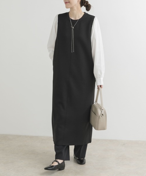 URBAN RESEARCH DOORS(アーバンリサーチドアーズ)の「ボリュームスリーブドッキングワンピース(ワンピース・レディース・ブラック/ブラック系その他・MEDIUM)」の9枚目の写真