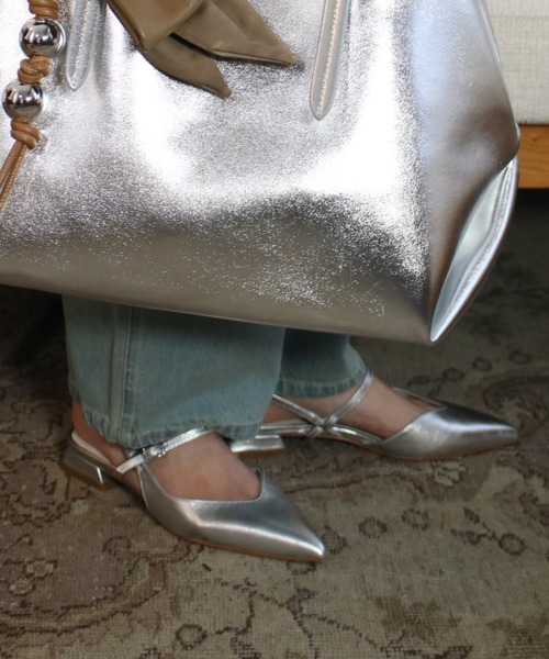 Scrap Book（スクラップブック）の「【Scrap Book】ストラップパンプス（パンプス・レディース・ブルー/シルバー・37/38/36）」の5枚目の写真