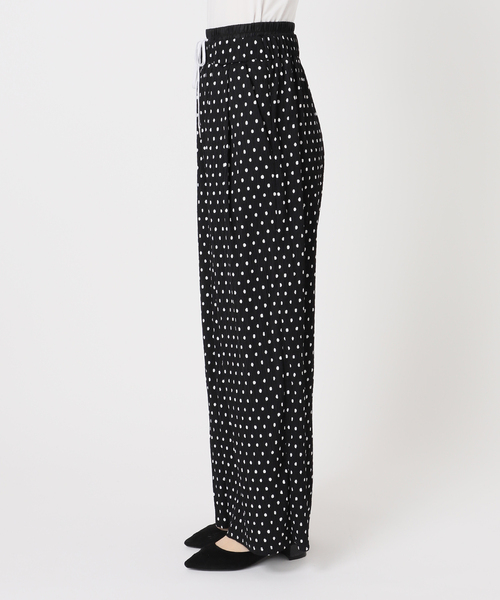 B.C STOCK(ベーセーストック)の「《追加》Wベルトプリーツイージーパンツ(その他パンツ・レディース・ブラック/アイボリー・FREE)」の21枚目の写真