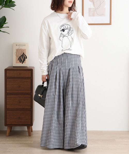 A.N.L(エーエヌエル レーベル)の「A.N.L モデル刺繍長袖カットソープルオーバー 丸首ロンT(Tシャツ/カットソー・レディース・ブルー/オフホワイト/カーキ/ブラック・38)」の8枚目の写真