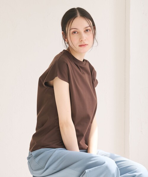 BEAUTY&YOUTH UNITED ARROWS(ビューティーアンドユースユナイテッドアローズ)の「クルーネック フレンチスリーブ カットソー(Tシャツ/カットソー・レディース・ライトピンク/オリーブ/ブラック/オフホワイト/その他6/コバルトブルー/ライム/ダークブラウン・FREE)」の3枚目の写真