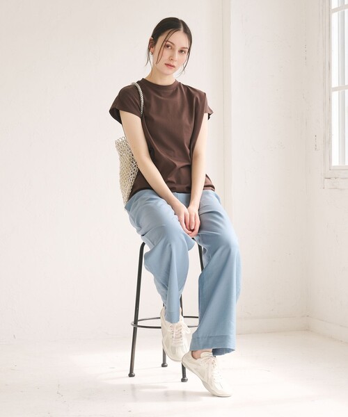 BEAUTY&YOUTH UNITED ARROWS(ビューティーアンドユースユナイテッドアローズ)の「クルーネック フレンチスリーブ カットソー(Tシャツ/カットソー・レディース・ライトピンク/オリーブ/ブラック/オフホワイト/その他6/コバルトブルー/ライム/ダークブラウン・FREE)」の12枚目の写真