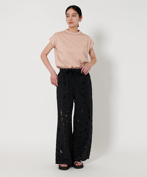 BEAUTY&YOUTH UNITED ARROWS(ビューティーアンドユースユナイテッドアローズ)の「クルーネック フレンチスリーブ カットソー(Tシャツ/カットソー・レディース・ライトピンク/オリーブ/ブラック/オフホワイト/その他6/コバルトブルー・FREE)」の8枚目の写真