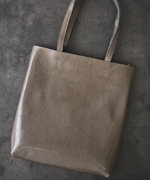 TETE HOMME(テットオム)の「スプリットレザートートバッグ(縦型)(ビジネスバッグ・メンズ・グレー/ブラウン系1/ネイビー/ブラック/ブラウン・FREE)」の2枚目の写真