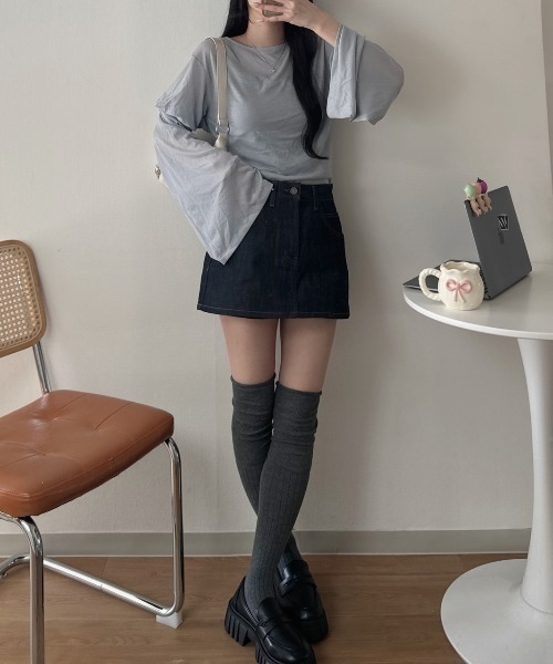 nemne store(ネンネストア)の「シアーラメキラキラトップス(Tシャツ/カットソー・レディース・ネイビー/ピンク系/ライトグレー・フリー)」の5枚目の写真