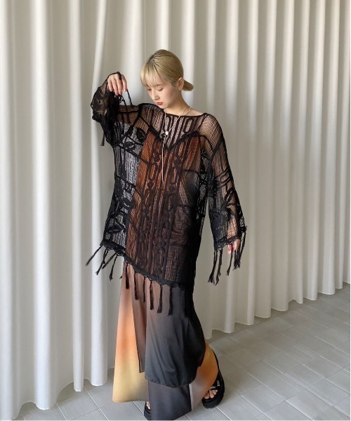 MEDI LOOSE MESH FLOWER KNIT TOPSブラック MEDI LOOSE MESH FLOWER KNIT TOPS