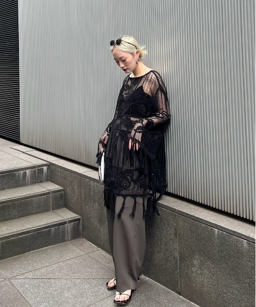MEDI LOOSE MESH FLOWER KNIT TOPSブラック MEDI LOOSE MESH FLOWER KNIT TOPS（Tシャツ/カットソー