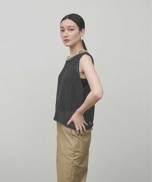 Lutim by u（ルチバイユー）の「Mesh Knit Vest / メッシュニットベスト（ベスト・レディース・チャコールグレー/ナチュラル/ホワイト・FREE）」の17枚目の写真