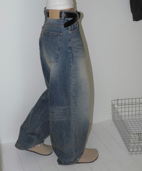 BEIDELLI（ベイデリー）の「[BELLIDE MADE] バルーンワイドデニムパンツ（デニムパンツ・レディース・ダークグレー/ブルー・SMALL/MEDIUM/LARGE）」の8枚目の写真