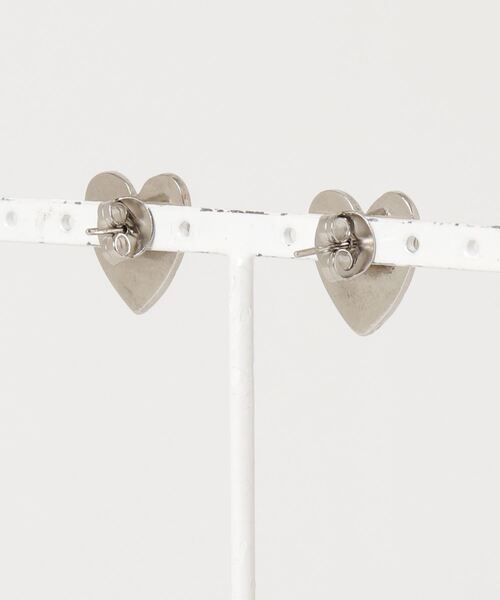 Chopova Lowena(チョポヴァ ロウェナ)の「LOVERS EARRINGS(ピアス(両耳用)・レディース・シルバー・ONE SIZE)」の4枚目の写真