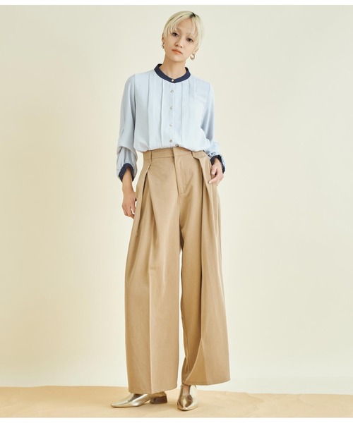 Settimissimo(セッティミッシモ)の「バンドカラー ピンタック 2WAY スリーブ ブラウス(シャツ/ブラウス・レディース・オフホワイト/ブルー・FREE)」の15枚目の写真