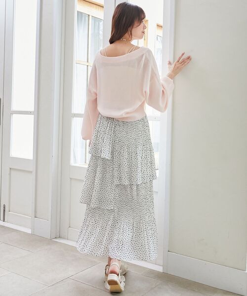 MAJESTIC LEGON（マジェスティックレゴン）の「チャームボタンUVカットカーディガン（カーディガン/ボレロ・レディース・オフホワイト/イエロー/ピンク/レッド/ブルー/ブラック・MEDIUM）」の9枚目の写真