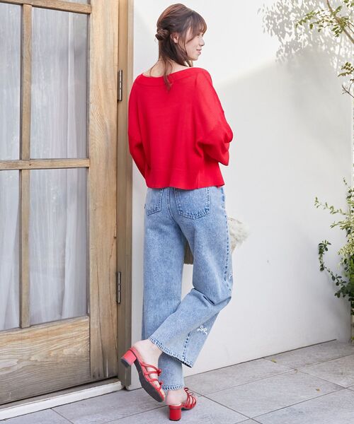 MAJESTIC LEGON（マジェスティックレゴン）の「チャームボタンUVカットカーディガン（カーディガン/ボレロ・レディース・オフホワイト/イエロー/ピンク/レッド/ブルー/ブラック・MEDIUM）」の20枚目の写真