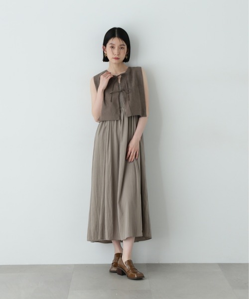 N.（N. Natural Beauty Basic）（エヌエヌナチュラルビューティーベーシック）の「フェイクスウェードリボンベスト＆ベアワンピース（ワンピース・レディース・ブラウン/グレー・MEDIUM）」の8枚目の写真