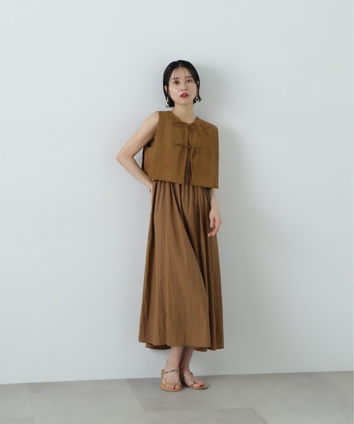 N.（N. Natural Beauty Basic）（エヌエヌナチュラルビューティーベーシック）の「フェイクスウェードリボンベスト＆ベアワンピース（ワンピース・レディース・ブラウン/グレー・MEDIUM）」の17枚目の写真