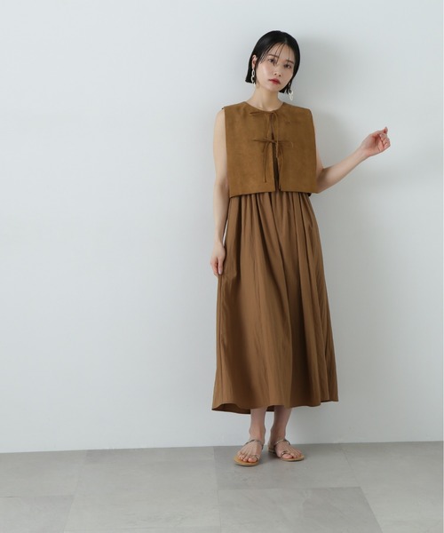N.（N. Natural Beauty Basic）（エヌエヌナチュラルビューティーベーシック）の「フェイクスウェードリボンベスト＆ベアワンピース（ワンピース・レディース・ブラウン/グレー・MEDIUM）」の18枚目の写真
