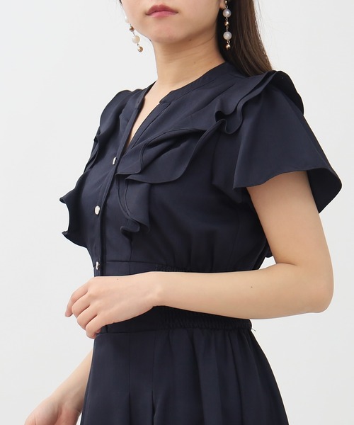 ASTORIA ODIER（アストリアオディール）の「ラッフルフリルスキッパーワンピース（ワンピース・レディース・ホワイト×ブルー/サックスブルー/ネイビー/ラベンダー・MEDIUM）」の7枚目の写真