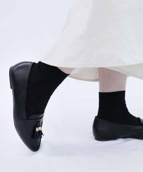 EASTBOY(イーストボーイ)の「【完売】《EASTBOY》イーストボーイ タッセル ローファー(ローファー・レディース・ブラック/ブラウン・23.5cm/24cm/24.5cm/22.5㎝)」の6枚目の写真