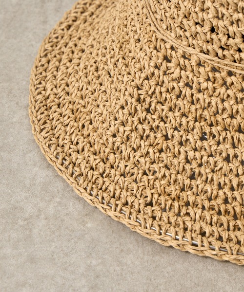 COLONY 2139(コロニートゥーワンスリーナイン)の「手編みつば広ペーパーハット(ハット・レディース・ブラック/ベージュ/モカ・FREE)」の6枚目の写真