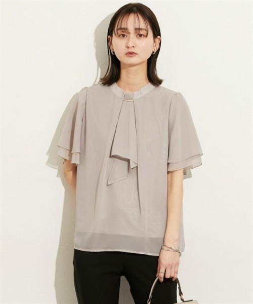 nissen（ニッセン）の「【販売終了】【ＵＶカット・防汚・花粉防止】ボウタイ半袖ブラウス（シャツ/ブラウス・レディース・ネイビー/グレー/オフホワイト・M/L/LL）」の6枚目の写真