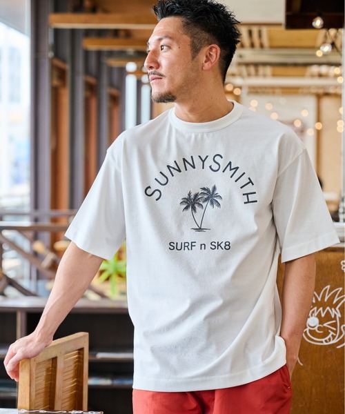 ◆AMIRI◆ サニープレイス ロゴプリント コットンTシャツ セール】【SUNNY SMITH】ヤシの木アーチロゴプリントTシャツ(CP