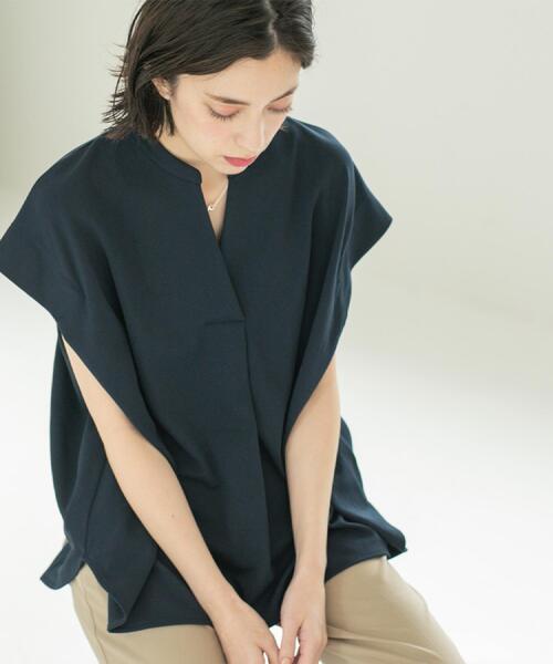 OPAQUE.CLIP（オペークドットクリップ）の「スキッパーフレンチスリーブトップス【UV/吸水速乾/洗濯機洗い可】（Tシャツ/カットソー・レディース・ホワイト/ブラック/ネイビー/ライトベージュ・40/38/36/42）」の7枚目の写真