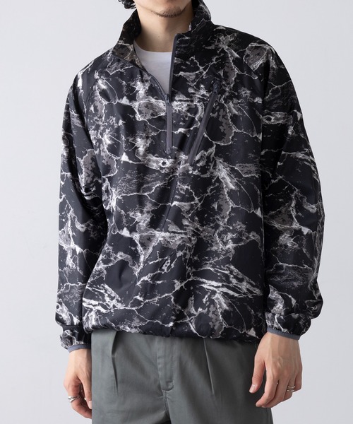 FORECAST（フォーキャスト）の「【FORECAST】総柄 ハーフジップ 防風プルオーバー ハイネック モックネック2276（マウンテンパーカー・メンズ・その他2/グレー系1/その他1・LL/M/L）」の21枚目の写真
