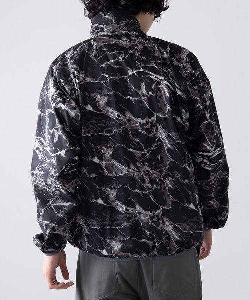 FORECAST（フォーキャスト）の「【FORECAST】総柄 ハーフジップ 防風プルオーバー ハイネック モックネック2276（マウンテンパーカー・メンズ・その他2/グレー系1/その他1・LL/M/L）」の5枚目の写真
