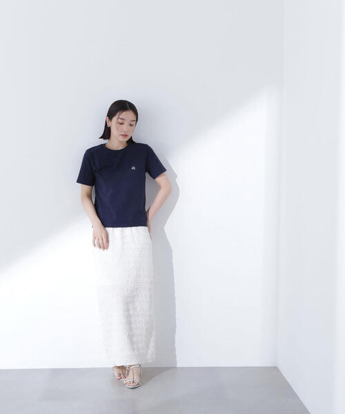 NATURAL BEAUTY BASIC(ナチュラルビューティーベーシック)の「◇ワンポイントコンパクトTシャツ(Tシャツ/カットソー・レディース・オフホワイト/ブルー/ネイビー・FREE)」の9枚目の写真